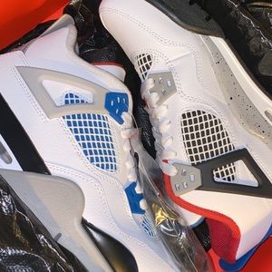 Jordan What The 4s Size 5Y (worn once)